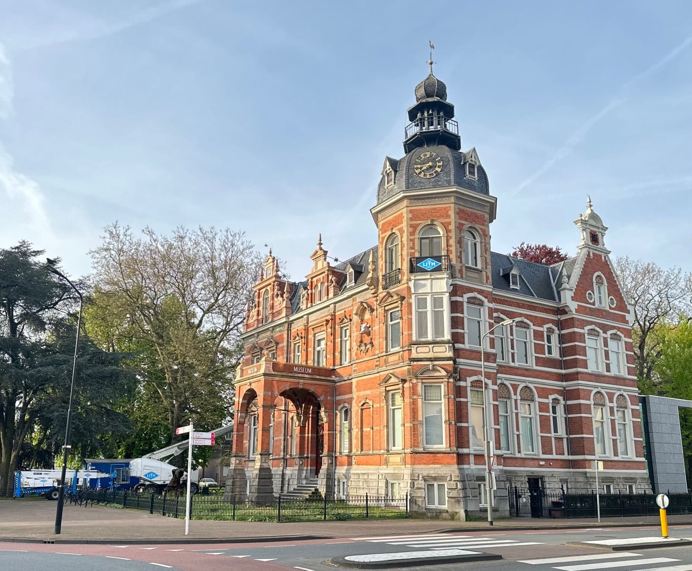 Van Lith Schilders - Professional painting services